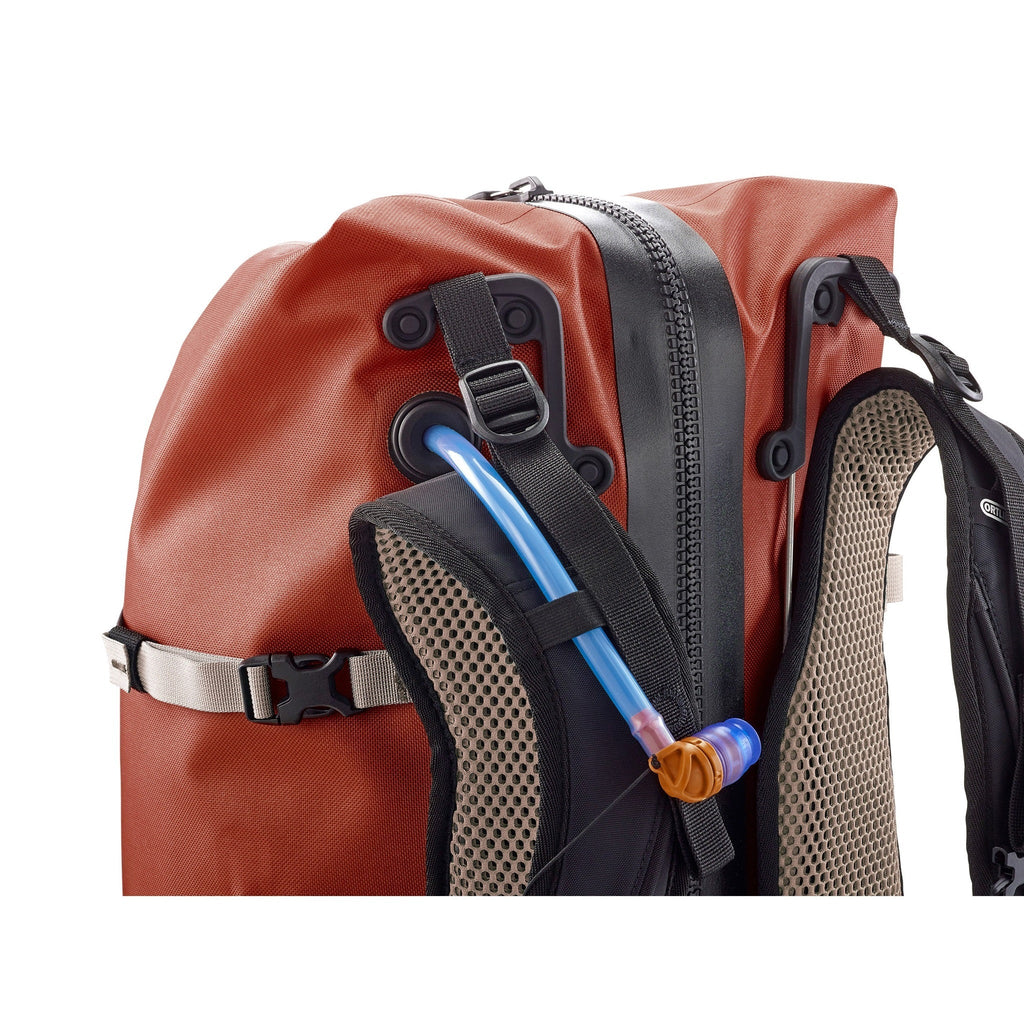 Atrack Hydration-System